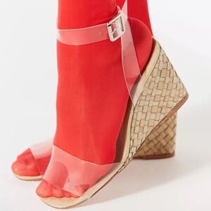 Jeffery Campbell Isaiah Wedge